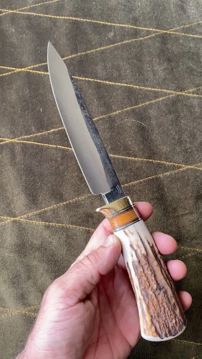 Stag Handle Hunter