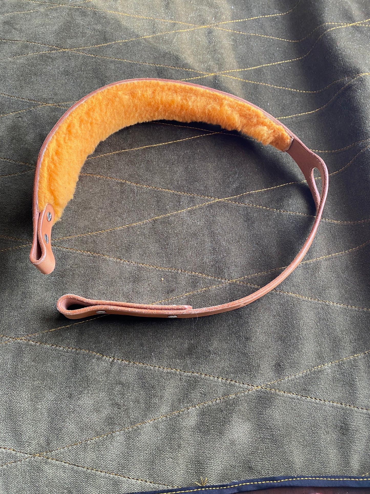 Rifle sling with thumb hole