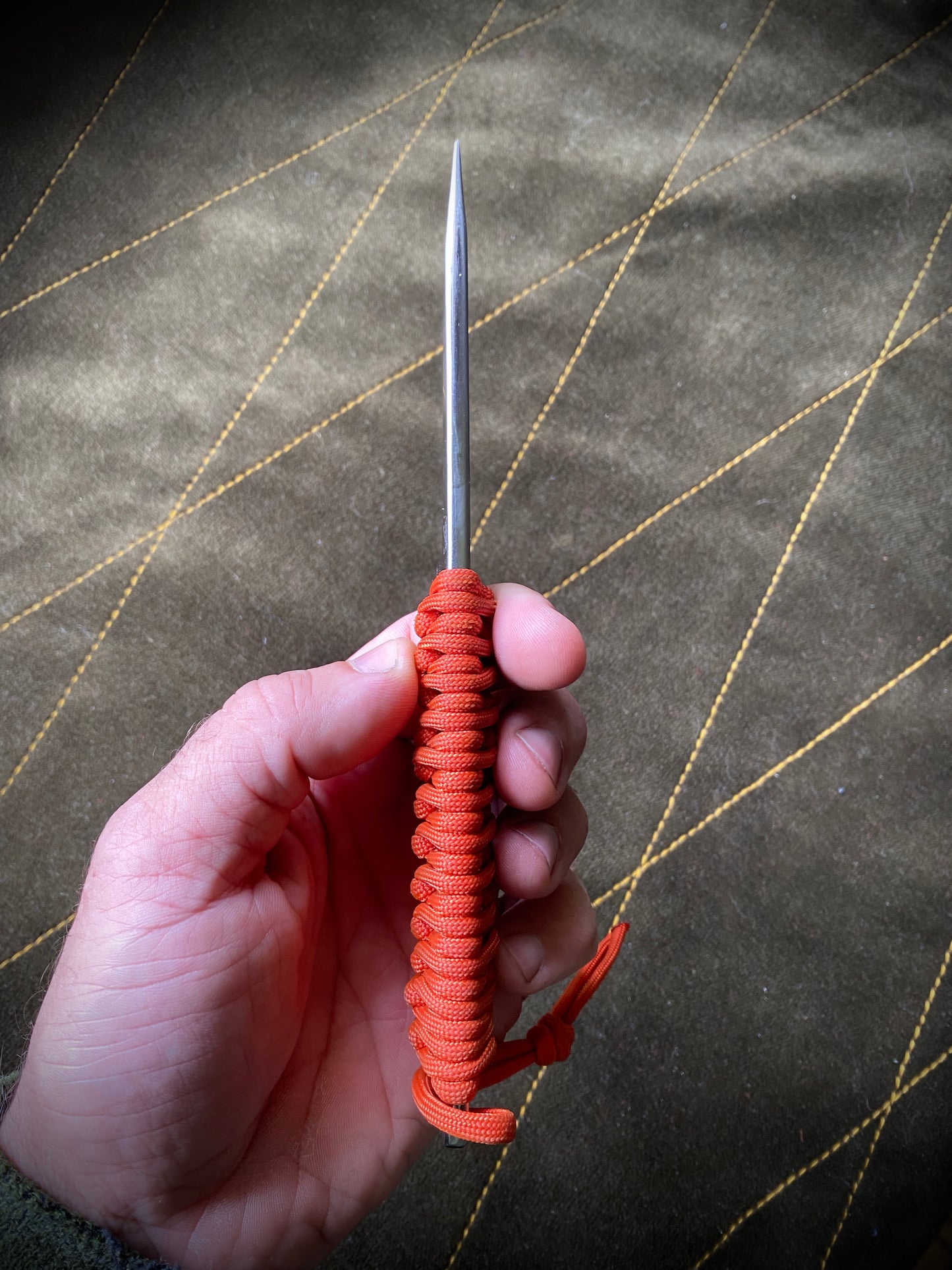 EDC Hunter with p-cord wrap handle