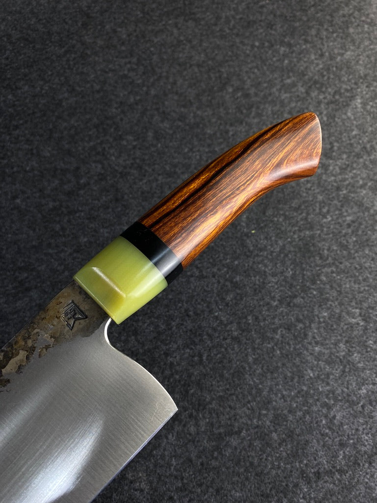 High carbon chefs with desert ironwood
