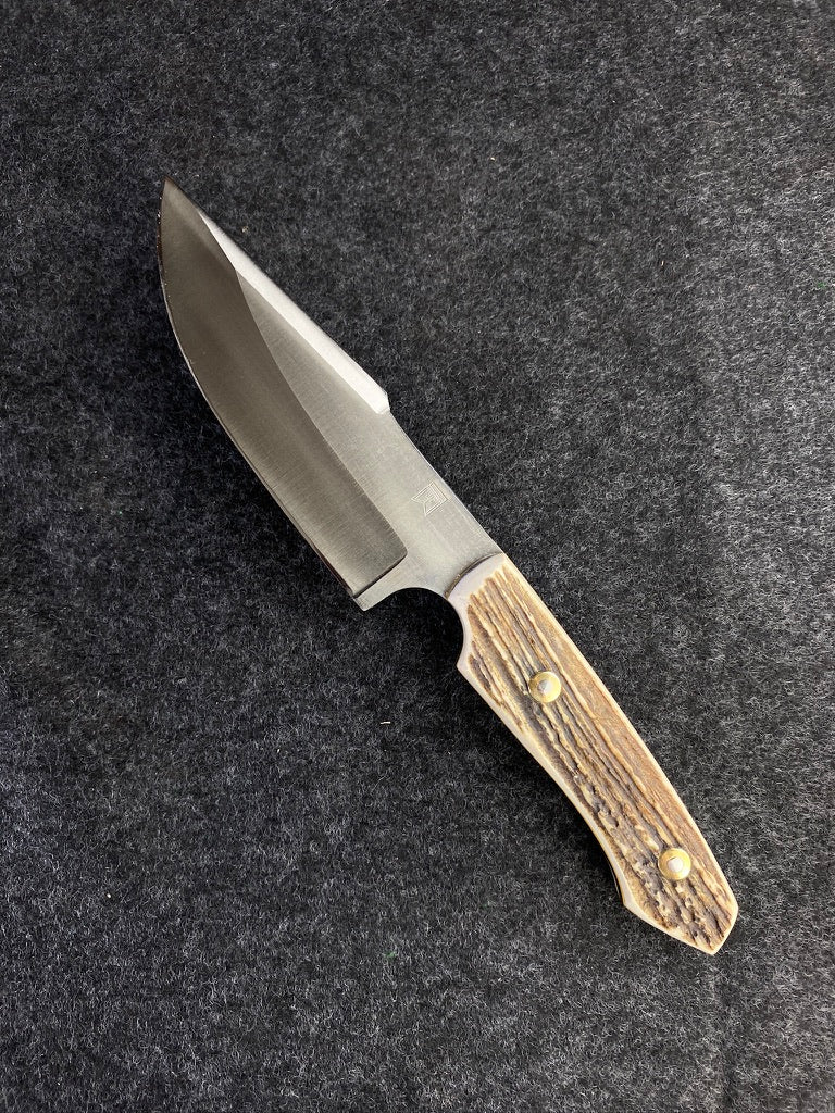 stainless red stag skinner