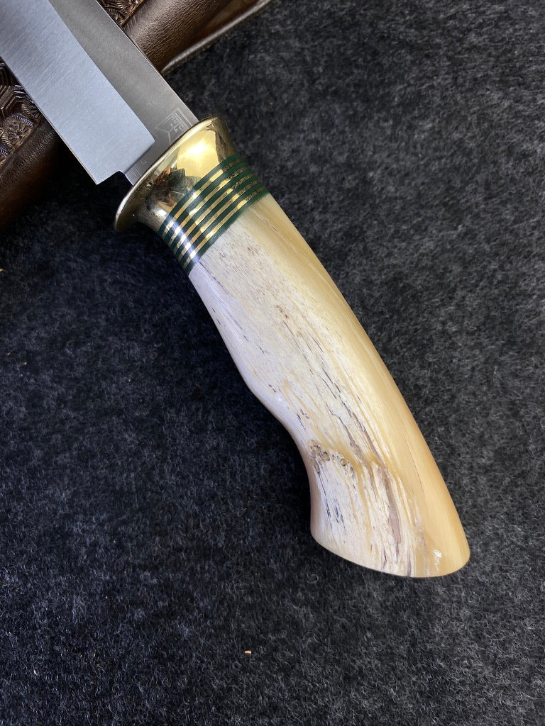 Drop point hunter with bighorn sheep