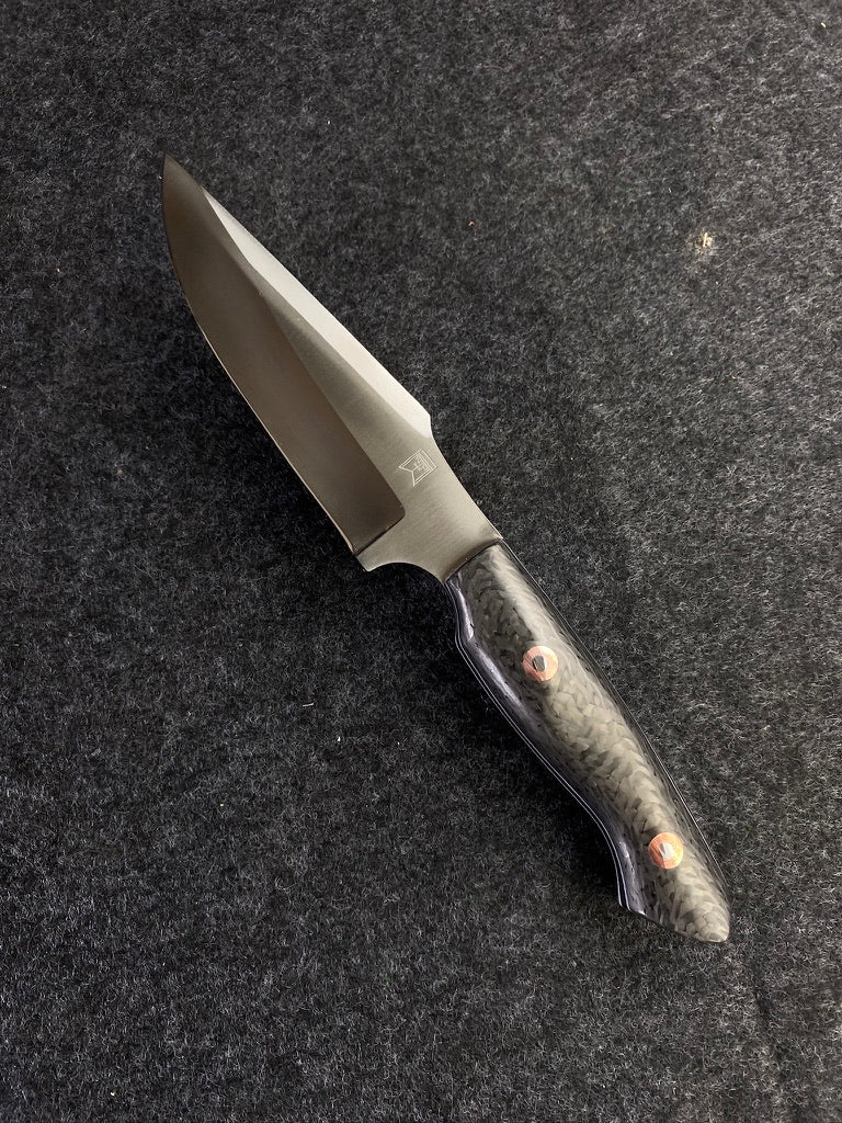 stainless carbon fiber hunter