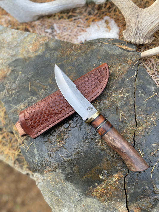 Hand forged field knife