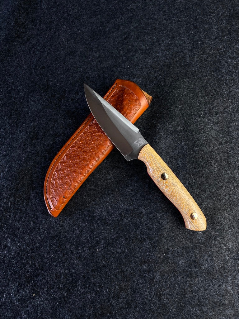 Stainless hunter in white wenge