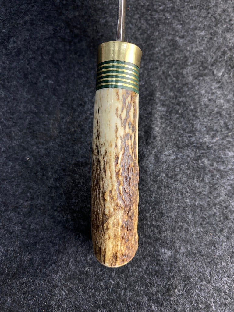 frontier chefs with elk antler