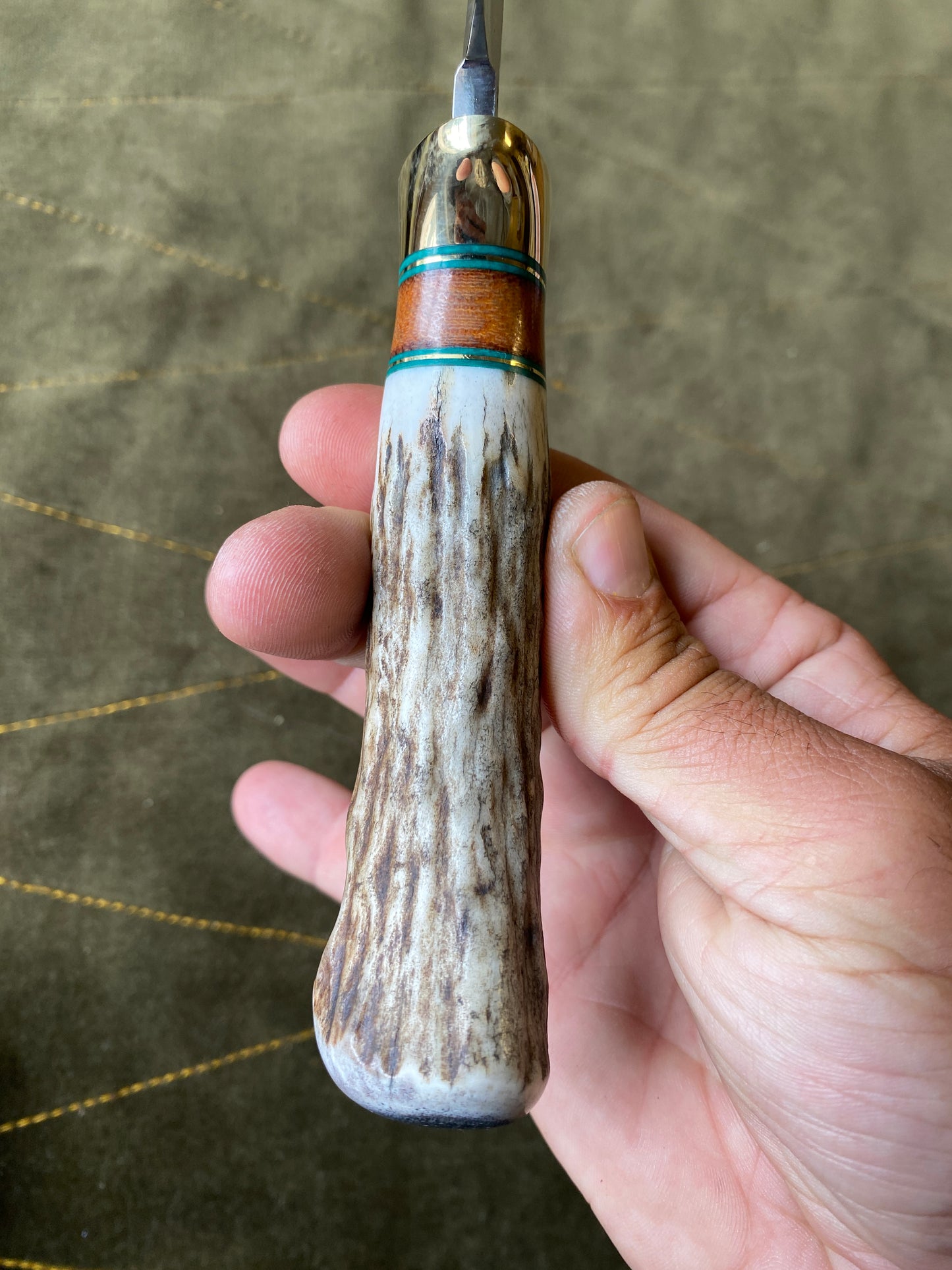 Elk tine hunter