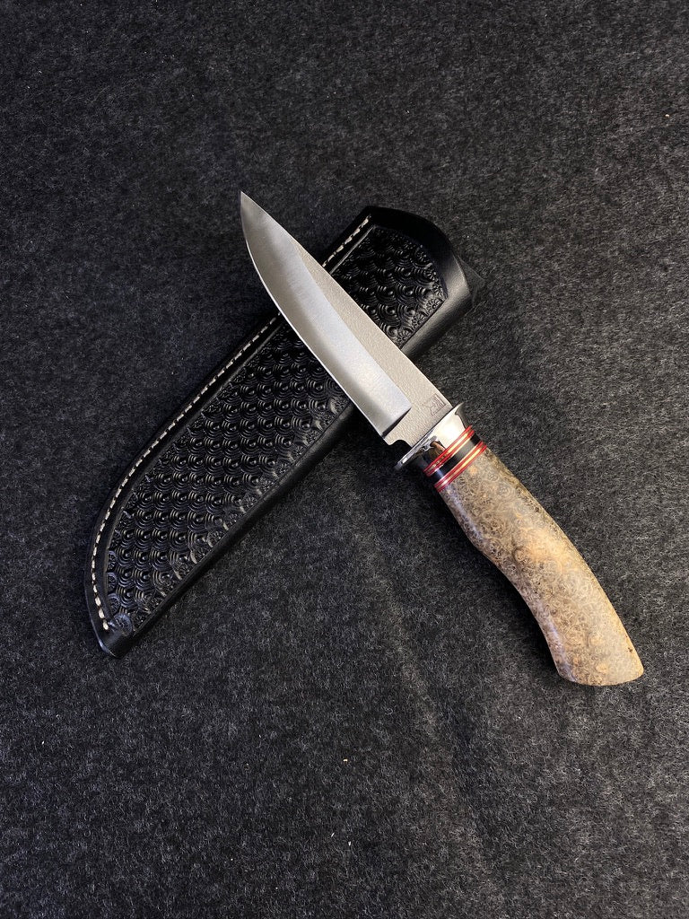 Drop Point hunter in s-30v and black amboyna