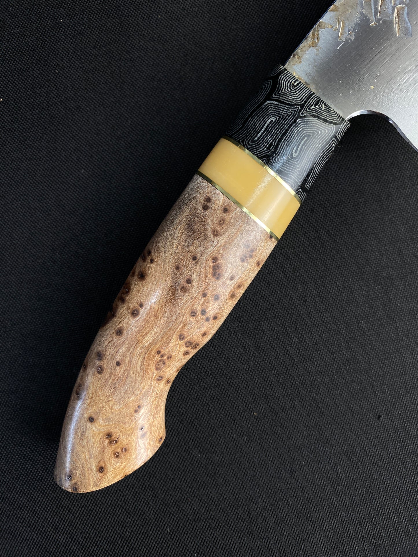 Spicy white chef with maple Burl