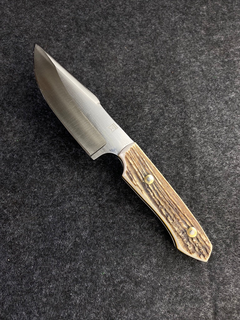 stainless red stag skinner