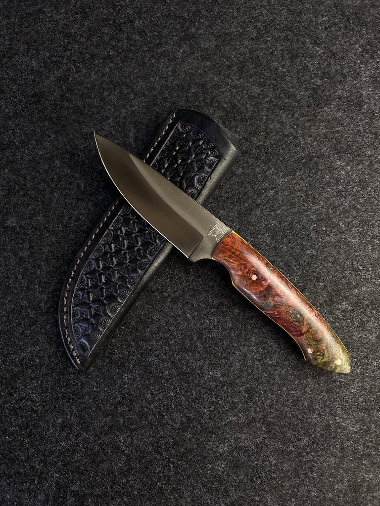 Stainless hunter in double dyed maple