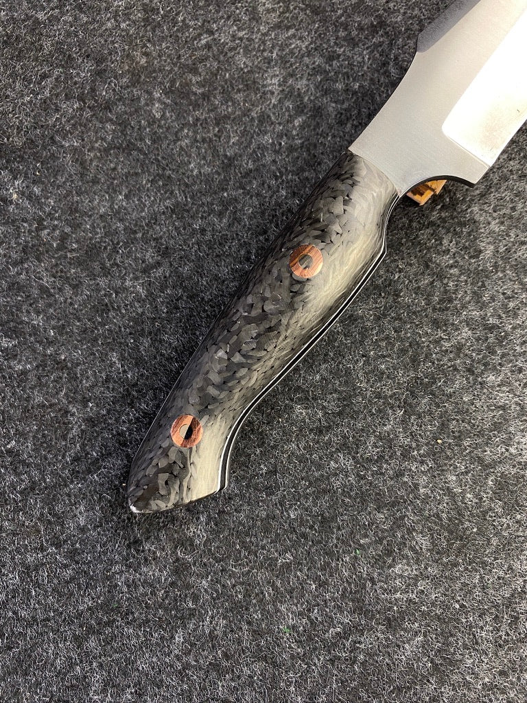 stainless carbon fiber hunter