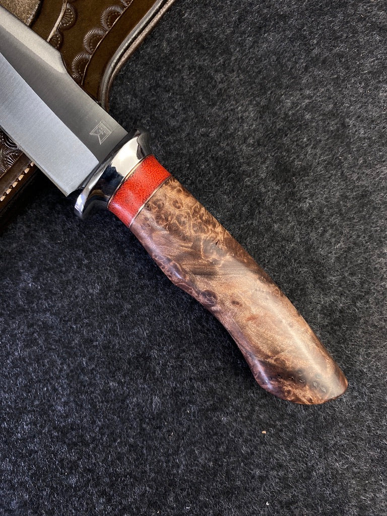 Big Game hunter in redwood lace burl