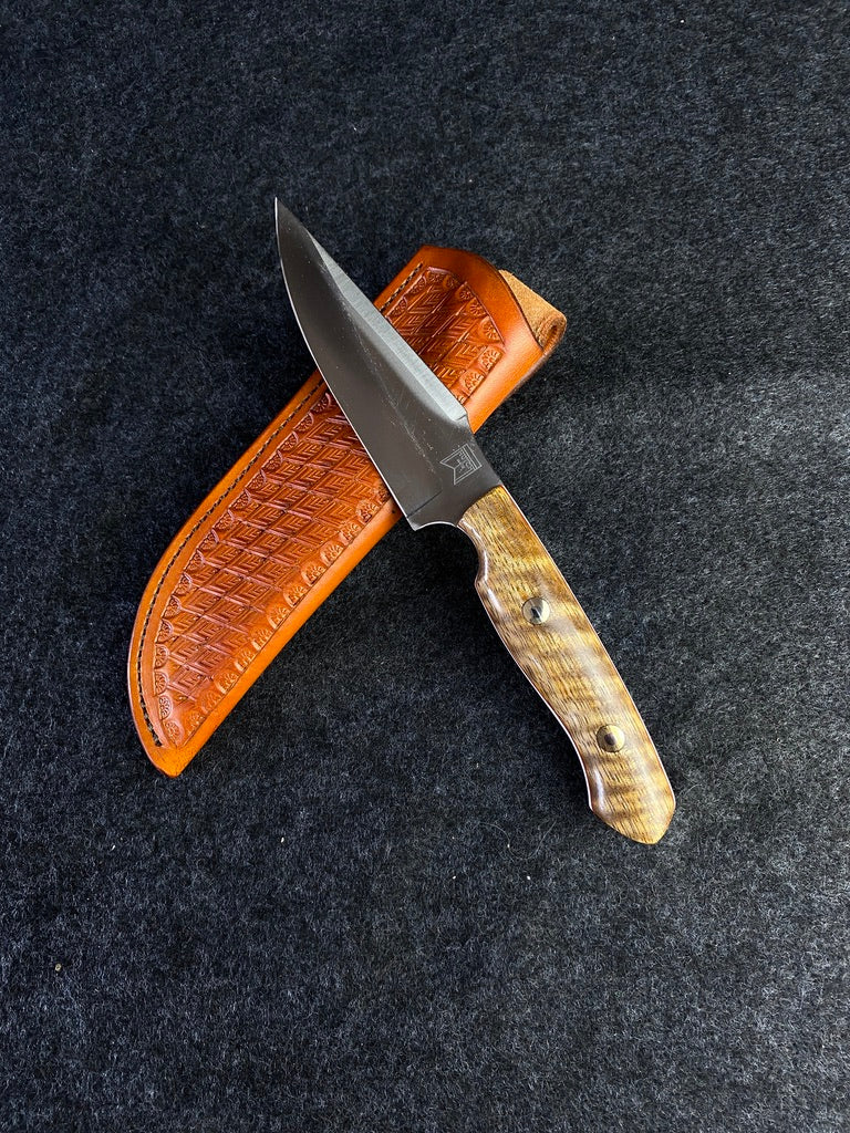 stainless hunter in curly mango