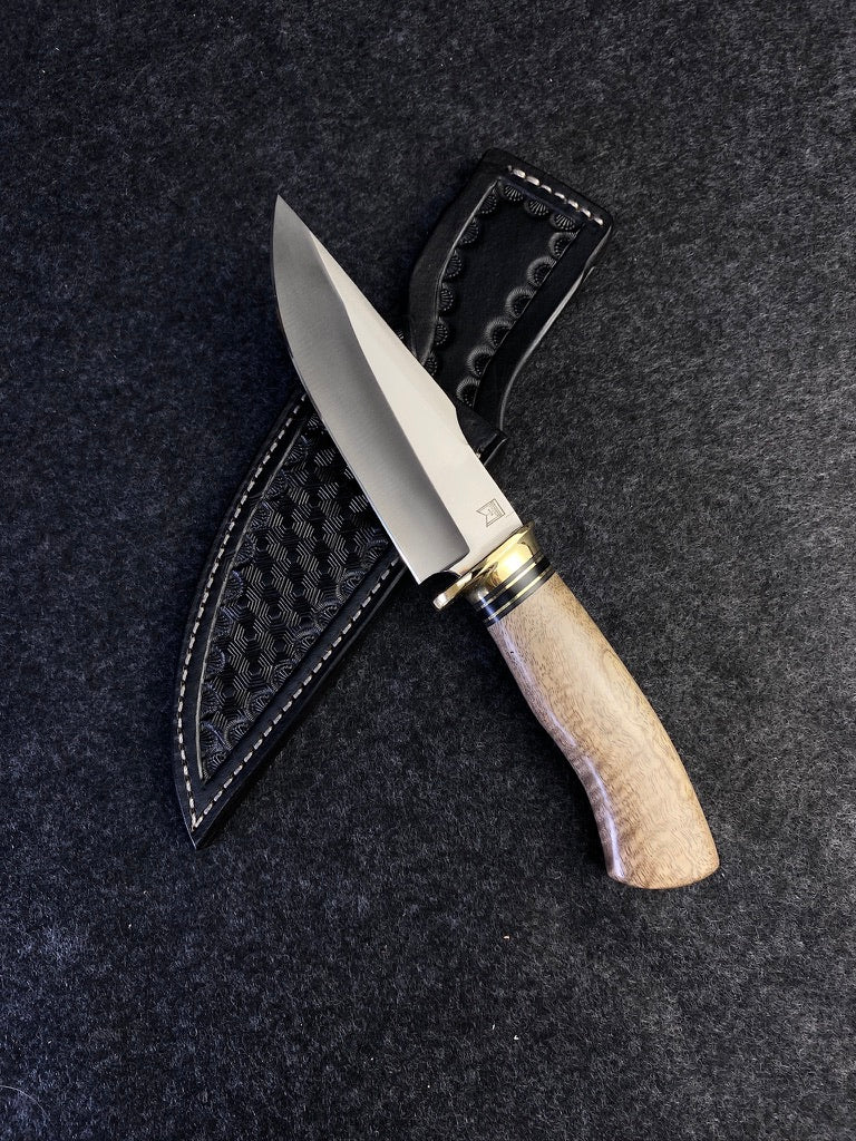 Big Game Hunter in Curly Mango