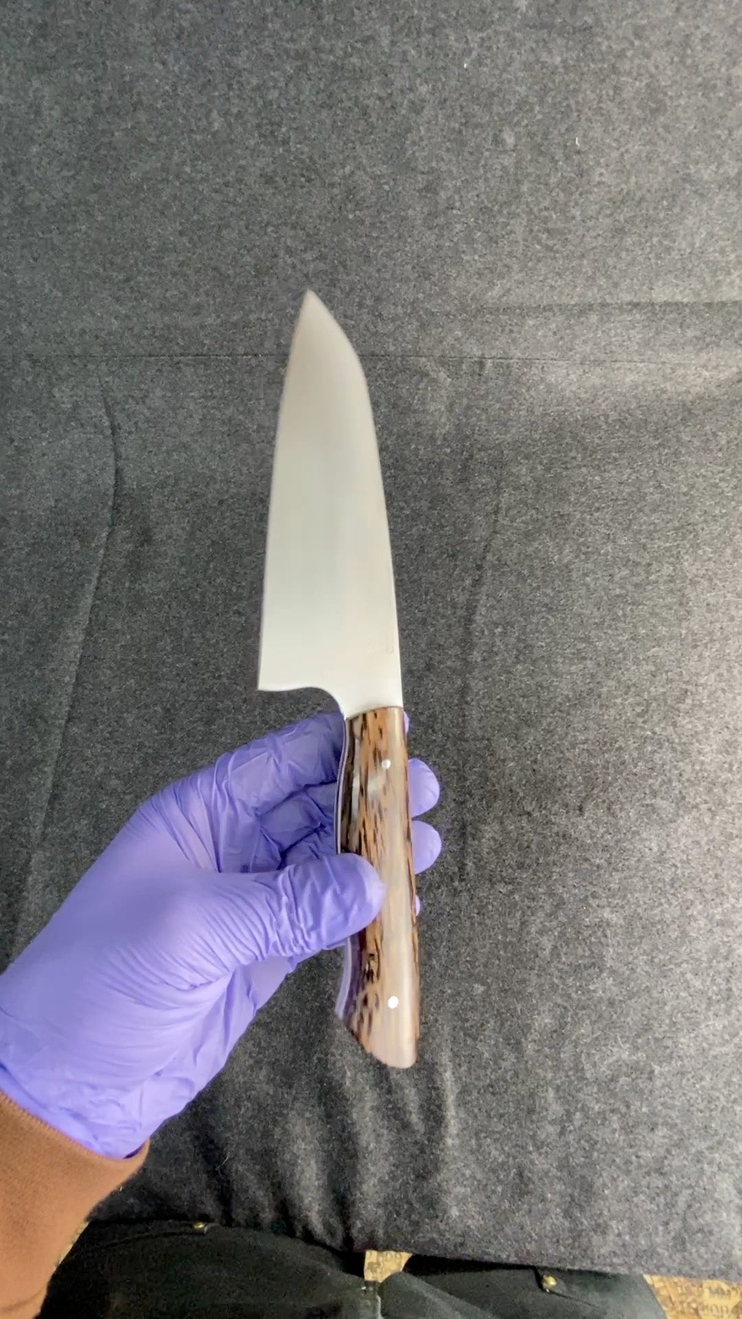 7" chefs with black palm