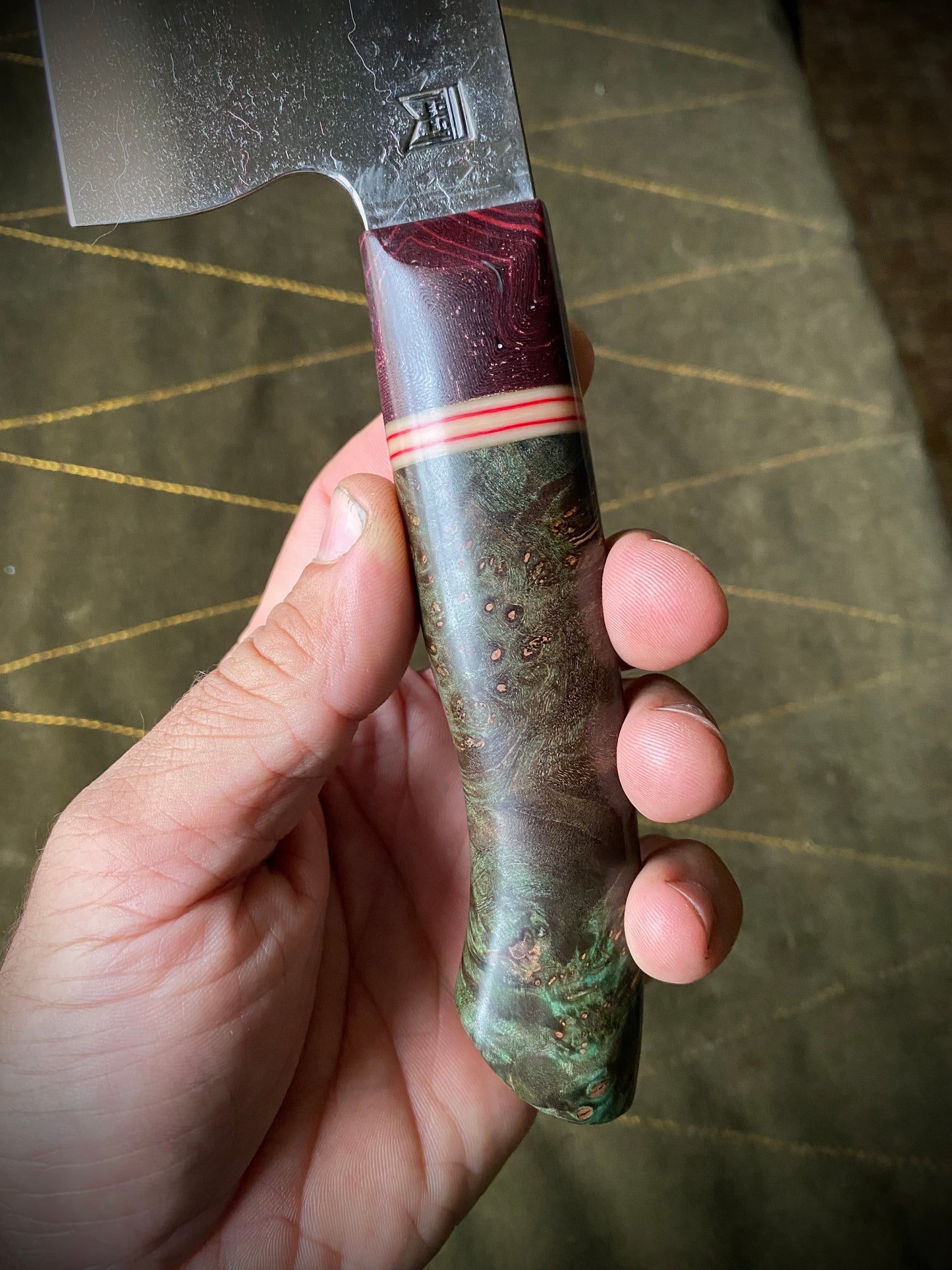 Large 9" carbon chefs