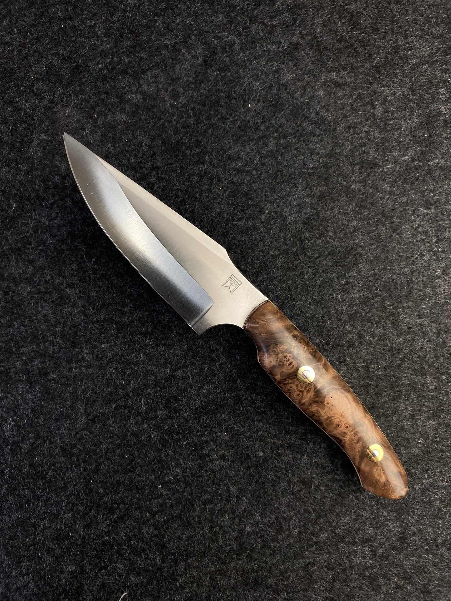 Stainless hunter in turkish walnut burl